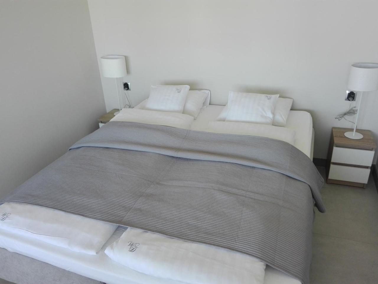 Willa Dobrylko II -Apartamenty Rewa Luaran gambar
