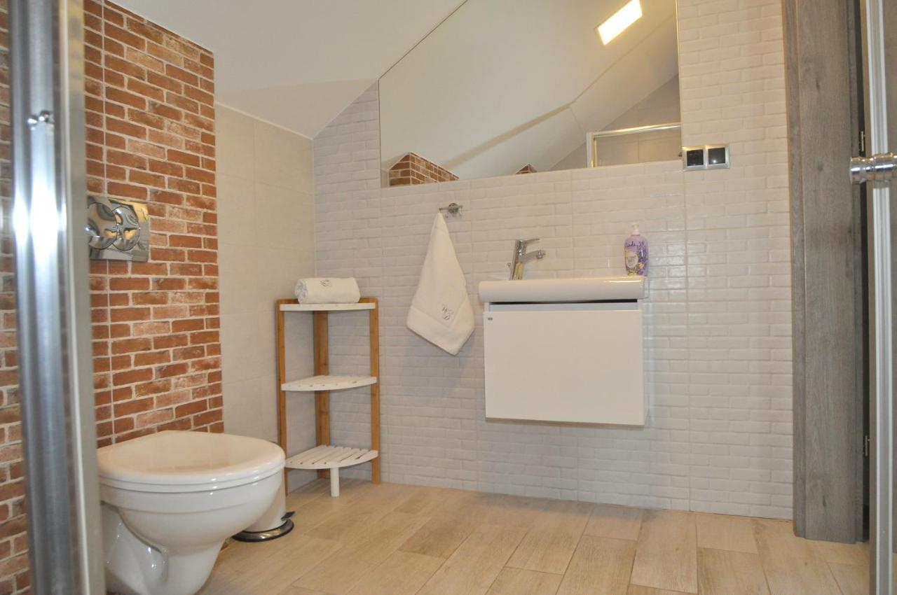 Willa Dobrylko II -Apartamenty Rewa Luaran gambar