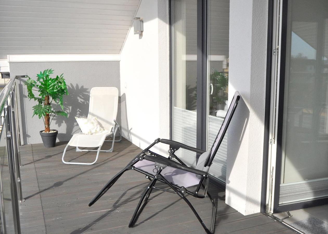 Willa Dobrylko II -Apartamenty Rewa Luaran gambar